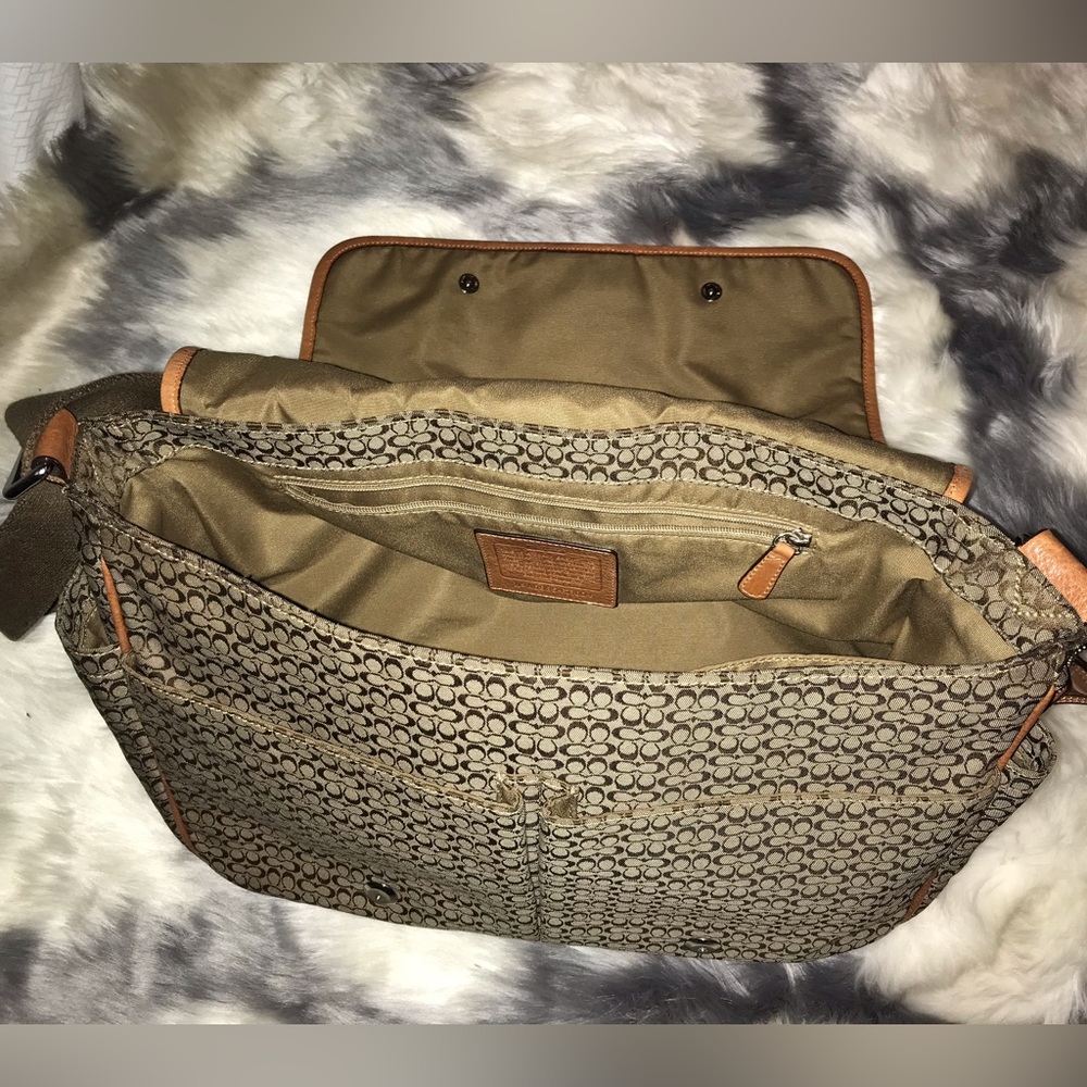 Laptop bag